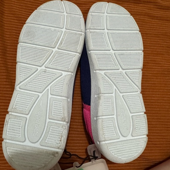 Speedo Floral Navy and Pink Water Shoes - Picture 3 of 4